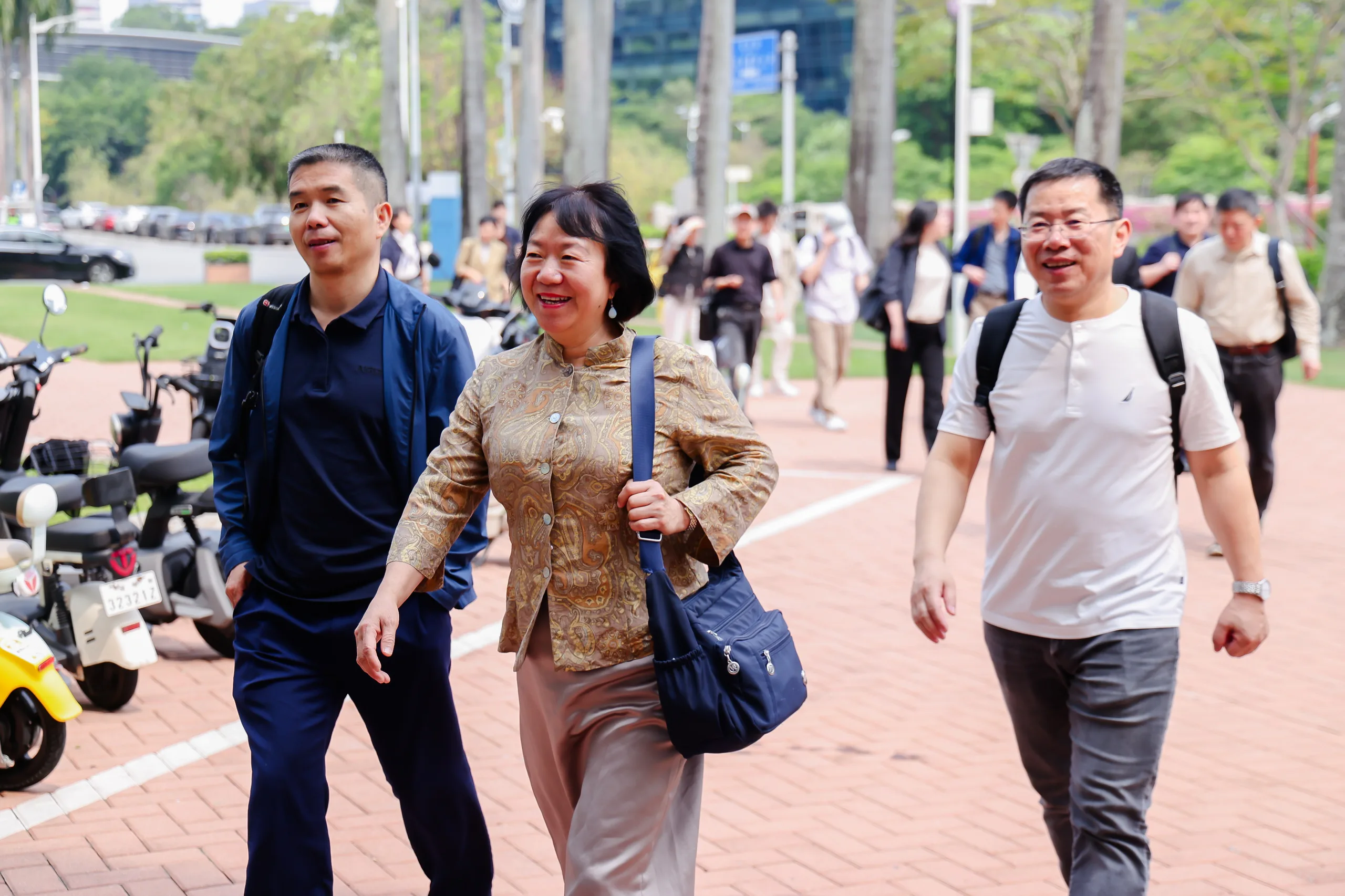 走进 AI 现场：深圳首期参访